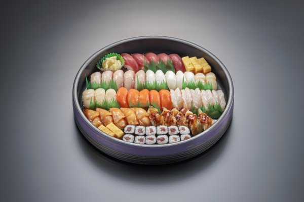 画像1: 寿司盛り合わせ（５人前） (1)